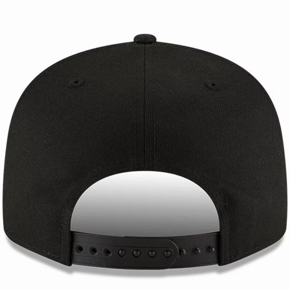 Detroit Tigers New Era Black on Black 9FIFTY Snapback Hat Embroidered‎ MLB New